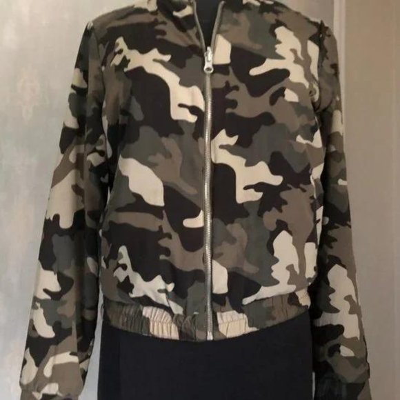 Mango Women's Reversible Camo Print Bomber Jacket, Size Medium - Picture 3 of 8